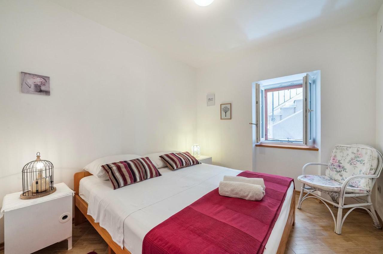 Apartmani Aligator Primošten Exteriér fotografie
