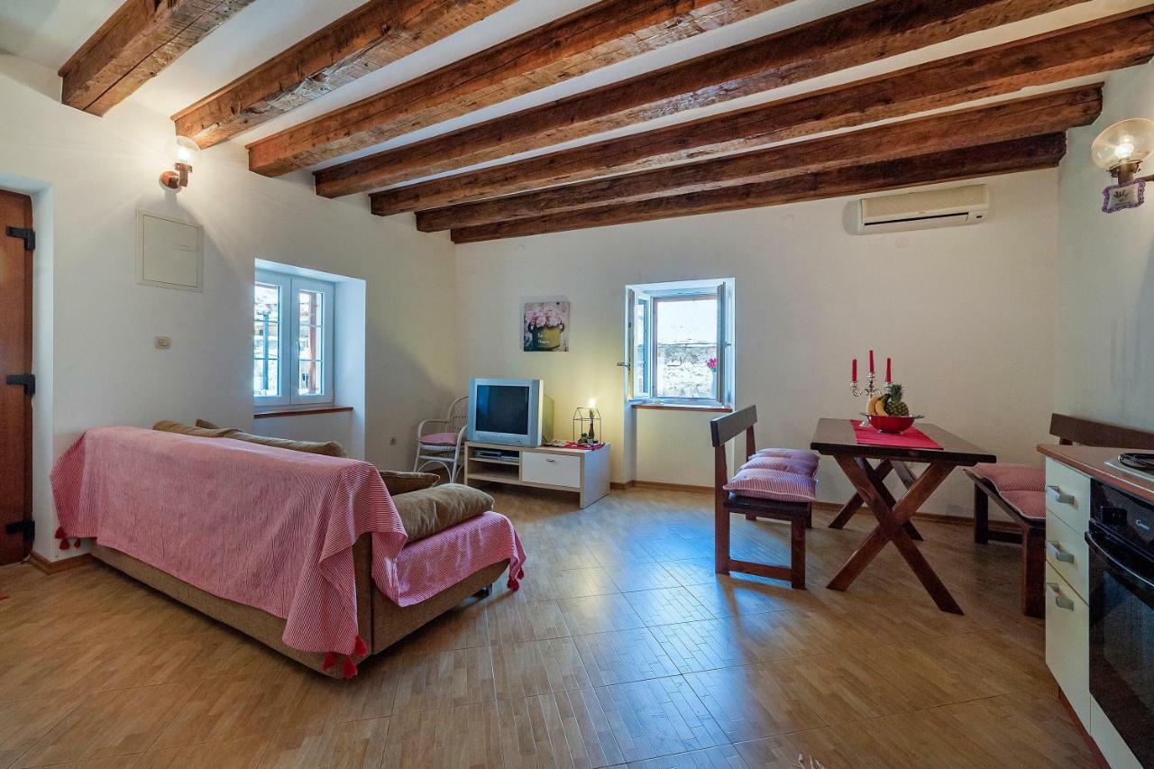 Apartmani Aligator Primošten Exteriér fotografie